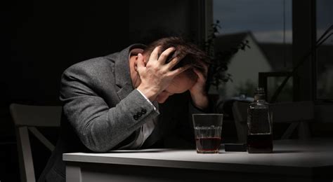 What Are The Symptoms Of Alcohol Withdrawal? - Addiction Rehab Toronto