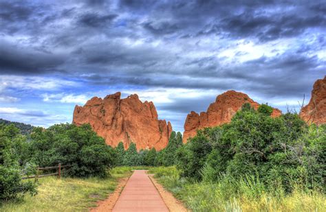 Road to the rocks of the Gods at Garden of the Gods, Colorado image - Free stock photo - Public ...