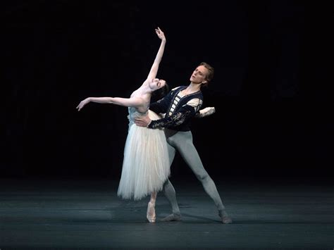 5 of the Most Romantic Pas de Deux in Classical Ballet - Dance Spirit