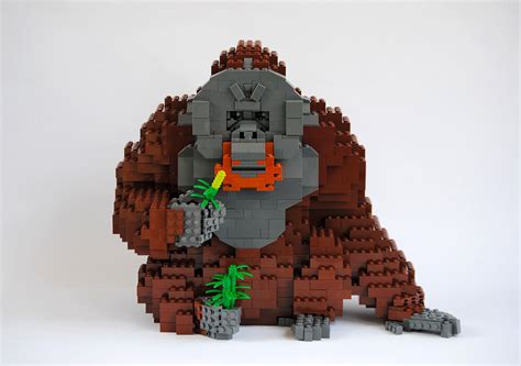 Amazing LEGO Animals Created By German Artist Felix Jaensch