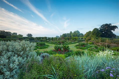 Hestercombe Gardens 2-for-1 entry - BBC Gardeners World Magazine