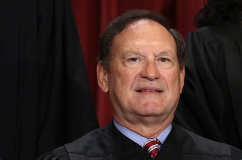 Justice Samuel Alito's 'Dumb' Flag Flying Rebuked by Federal Judge ...