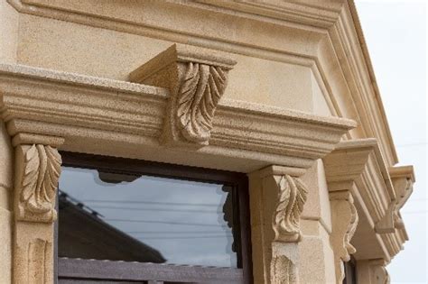 What is the Difference Between Cornice and Crown Moulding? | The Moulding Company