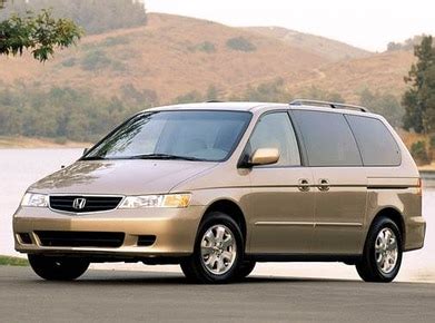 2003 Honda Odyssey Specs & Feature Comparisons | Kelley Blue Book