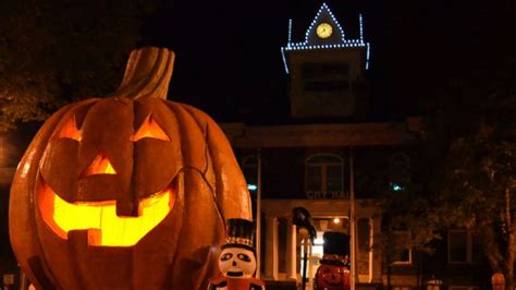 Get Excited for Epic 'Halloweentown' Celebration With Your Favorite Witch Marnie Video - ABC News