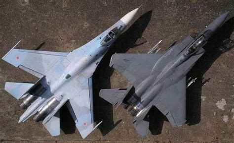 Su-27 vs. F-15. Both beautiful planes, - 9GAG