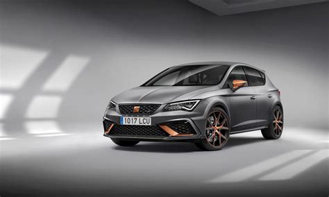 Seat Leon Cupra R Wallpapers Images Photos Pictures Backgrounds