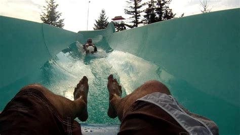 Big Sky Waterpark--Twister Slides--Mike laughs like a lil' kid! - YouTube