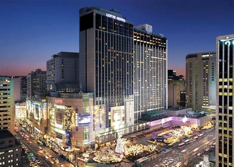 Myeongdong Shopping & Best Things to Do in Seoul