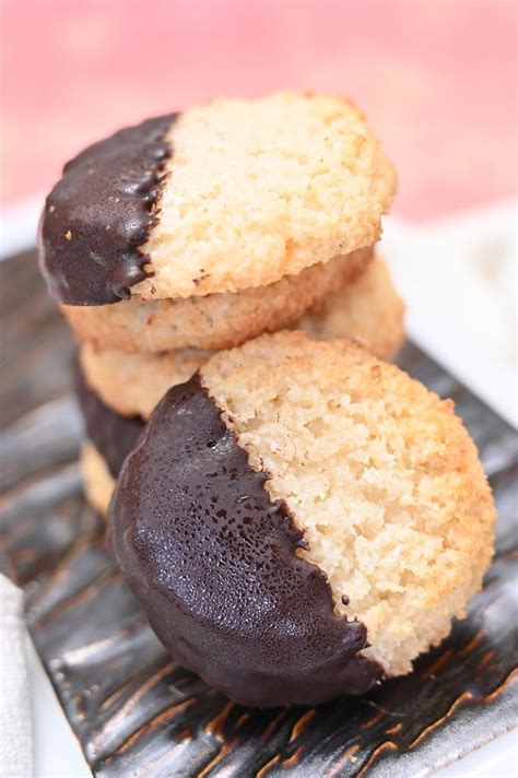 Chocolate Dipped Coconut Macaroons | Wishes and Dishes