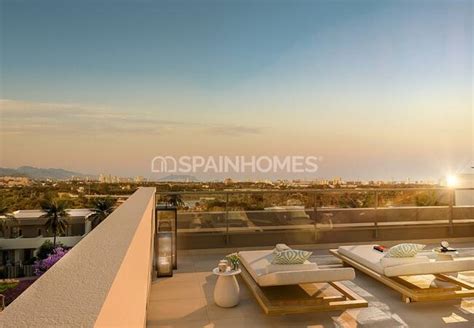 Villas in a Complex Near the Beach in Alicante Costa Blanca