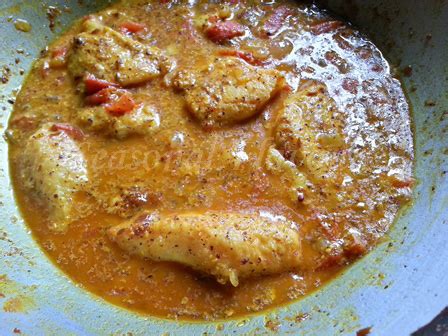 Kasundi Maach - Bengali Fish Curry in Mustard Sauce | Fish With Kasundi ...