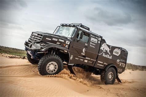 This 980 HP 4x4 Racing Truck Was Built For A 1,000 Mile Race Through The Desert | Master truck ...