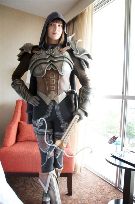 Diablo III - Demon Hunter Costume - Punished Props