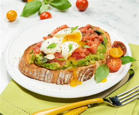 Smashed Avocado Toast with Jammy Eggs - Cookidoo® – the official Thermomix® recipe platform