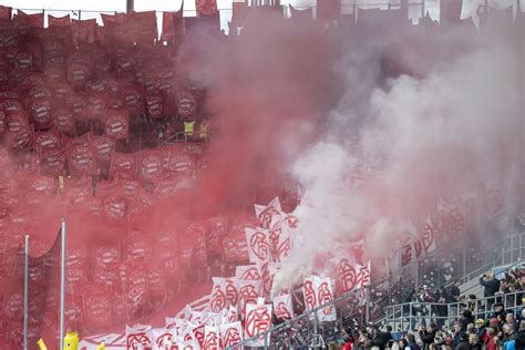 The day Bayern Munich fans stopped a soccer game - Bavarian Football Works