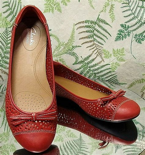 CLARKS RED LEATHER LOAFERS SLIP ONS BUSINESS DRESS SHOES FLATS US ...