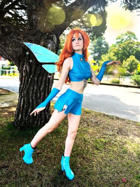 Bloom Cosplay in 2023 | Cute cosplay, Cosplay girls, Cosplay