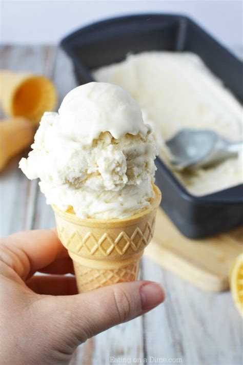 Easy homemade vanilla ice cream recipe - Easy Vanilla Ice Cream Recipe