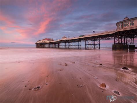 Winter Sunset, Cromer Pier, Norfolk - Mark Bauer Photography