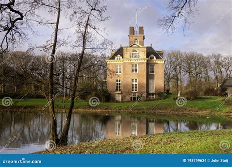 Oldenaller Castle Near Putten Stock Photo - Image of area, scenery ...