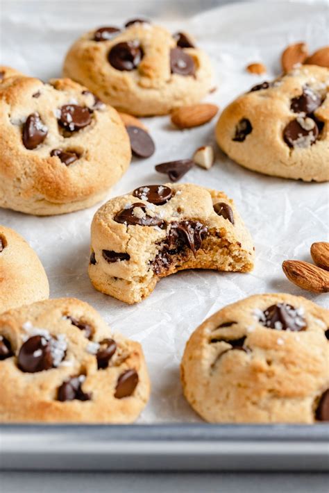 Almond Flour Chocolate Chip Cookies | Recipe Cart