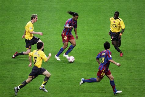 Ronaldinho in 2005/06 😃 👕 45 ⚽️ 26 🏆 champions league 🏆 liga 🥇 ballon d ...