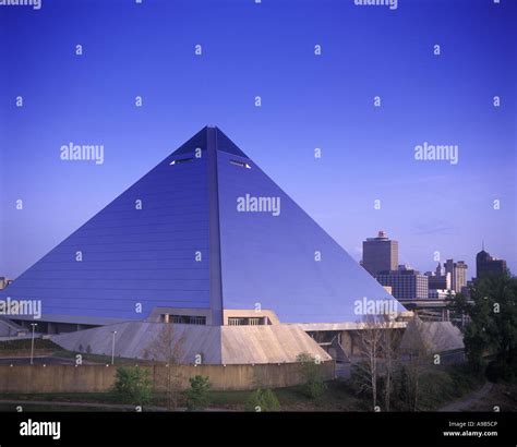 Memphis tennessee pyramid hi-res stock photography and images - Alamy