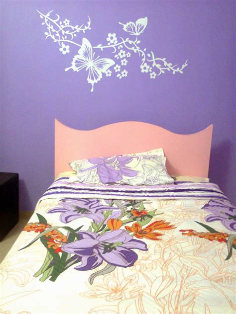 The Wall Decal blog: Finding the perfect wall decal design for Lakshmi's home @Goregaon, Mumbai