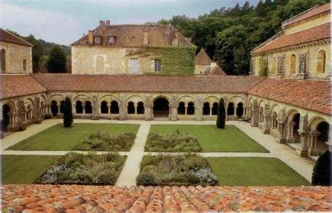 Medieval Monastery Gardens | Medieval Monastery Gardens | Деревья ...