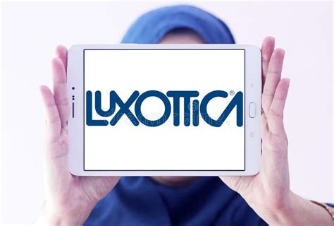 Luxottica Eyewear Company Logo Editorial Image - Image of group, manufacturing: 102747455