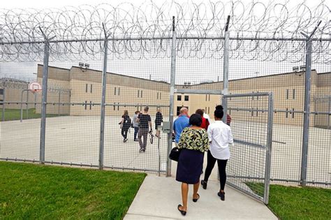 See inside Pennsylvania's new Phoenix prison, as inmate move begins ...