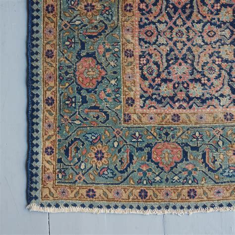 Early C20th Blue and Green Kashan Rug | Howe London