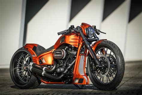 Thunderbike GP-Style • H-D FXBRS Softail Breakout Custom Motorcycle