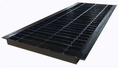 Metals Depot® | No-Ledge Driveway Drain Grate - 12" Trench