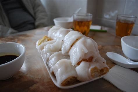 炸两肠粉 Cheong Fun Steamed Rice Roll with Fried Doughnut - HK… | Flickr