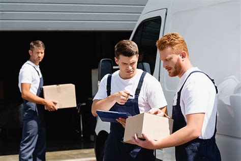 National Movers: Three Men One Truck Moving Company