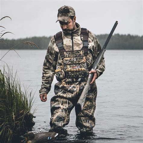 9 Best Duck Hunting Waders | American Gun Association