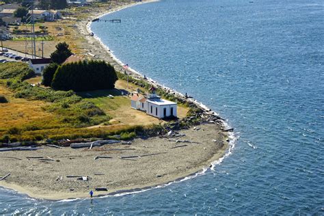 Point No Point Light Lighthouse in Hansville, WA, United States ...