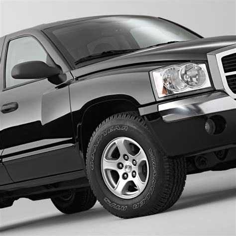 2005 Dodge Dakota Quad Cab Laramie Headlight - Picture / Pic / Image