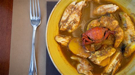 In Search of the Real Bouillabaisse, Marseille’s Gift to the Fish Lover - The New York Times
