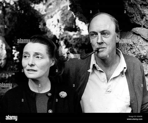 Children's Author, Roald Dahl (1916-1990) with his wife, Patricia Neal ...