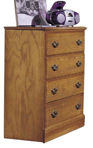 Carolina Furniture Carolina Oak 4 Drawer Chest in Golden Oak 234400