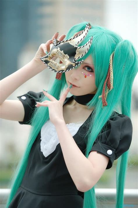 My Cosplays ~ Miku Hatsune by NiebieskaEgzorcystka on DeviantArt