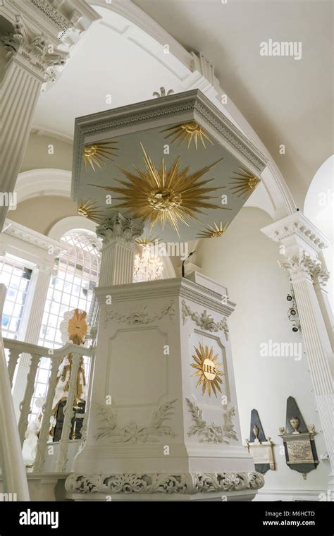 St. Paul's Chapel Interior is in Lower Manhattan, NYC, USA Stock Photo ...