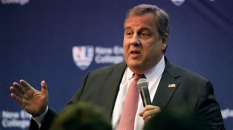 Chris Christie kicks off 2024 campaign with sharp attacks on Trump ...