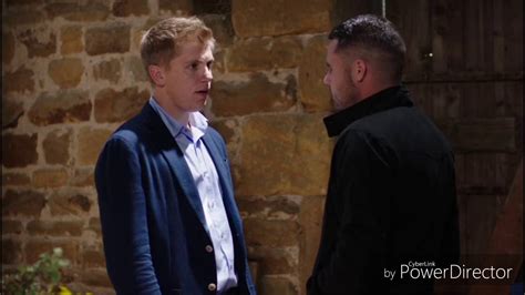 Emmerdale Aaron And Robert Kiss : Emmerdale spoilers: Robron Christmas ...