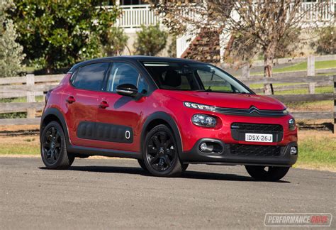 2018 Citroen C3 review (video) | PerformanceDrive