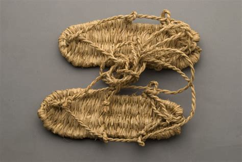 [Pair of barley straw waraji sandals] | Collections | Japanese American National Museum