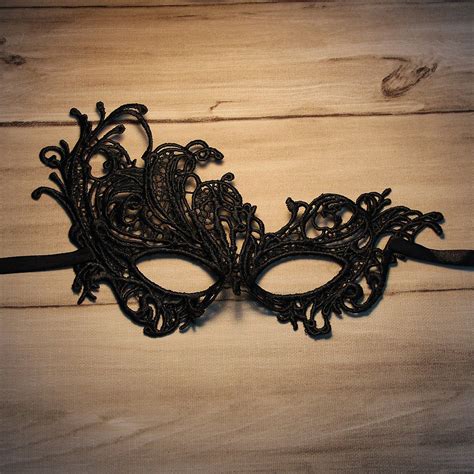 [45% OFF] Women Masquerade Party Elegant Lace Phoenix Design Mask | Rosegal